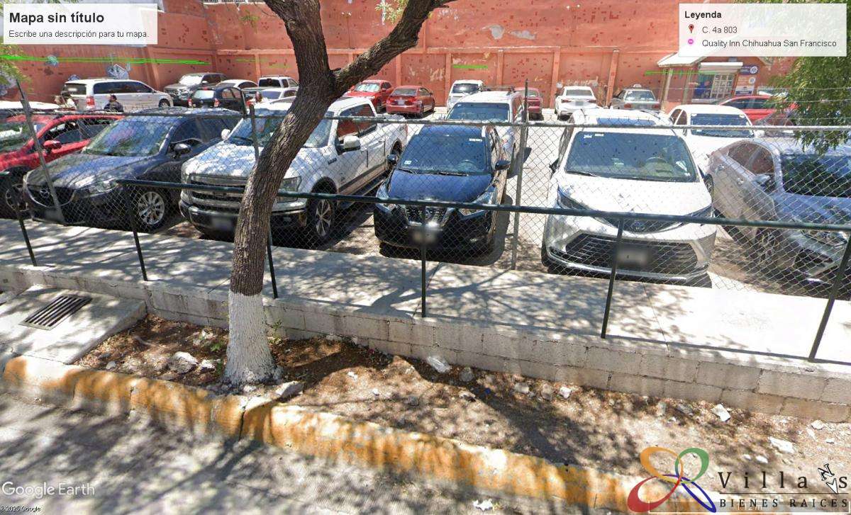 ESTACIONAMIENTO PUBLICO EN FRENTE.jpg